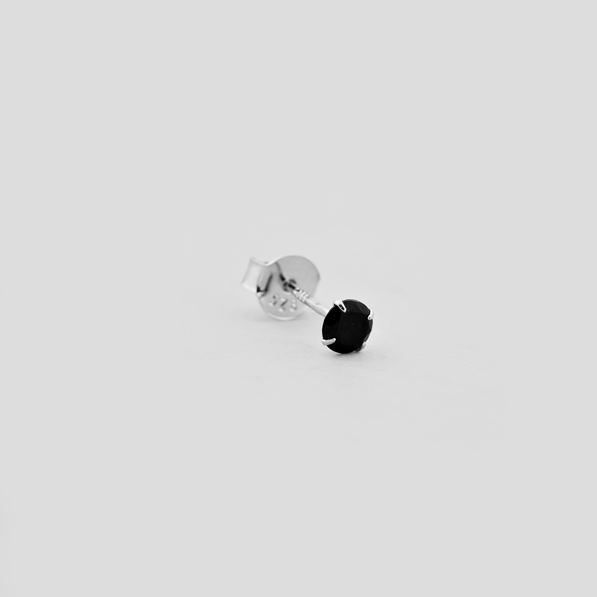 

Серьга Искра тьмы (4)