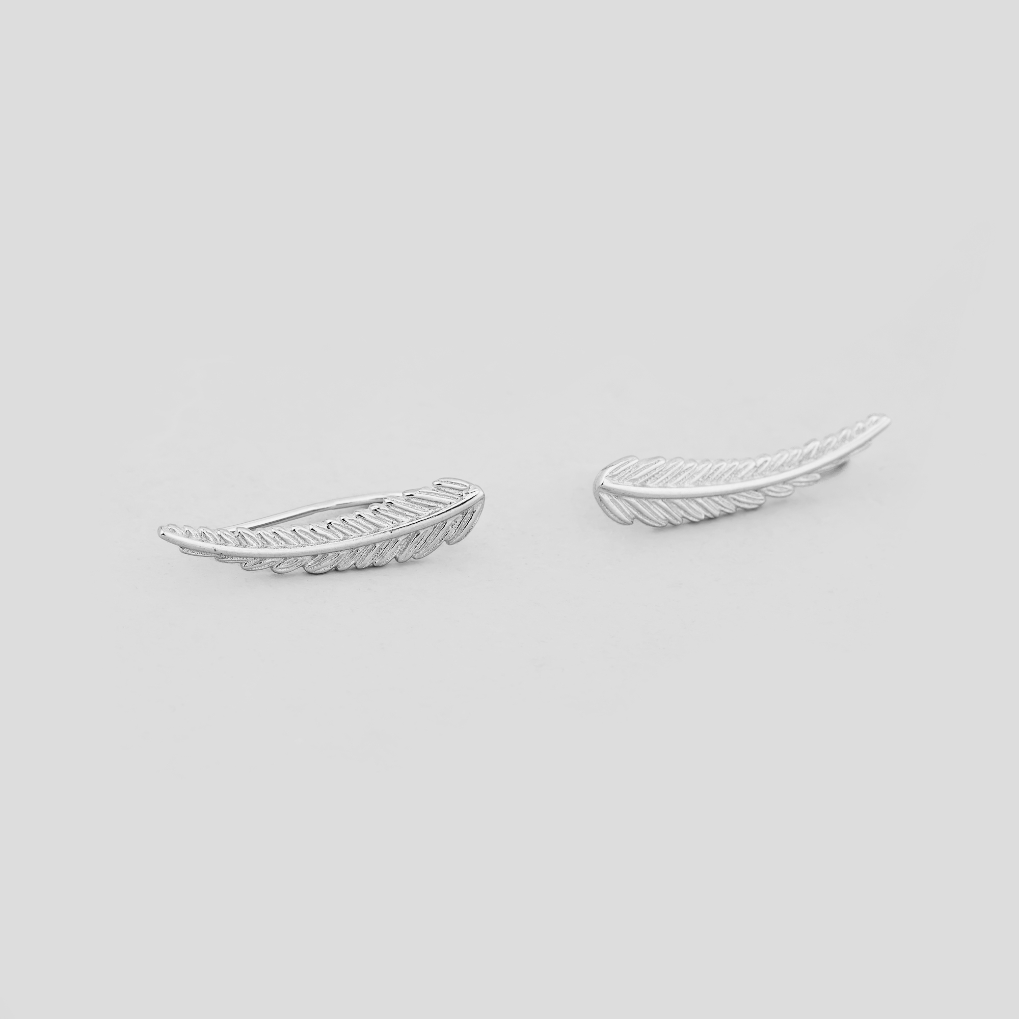

Серебряные серьги Minimal 2-0052