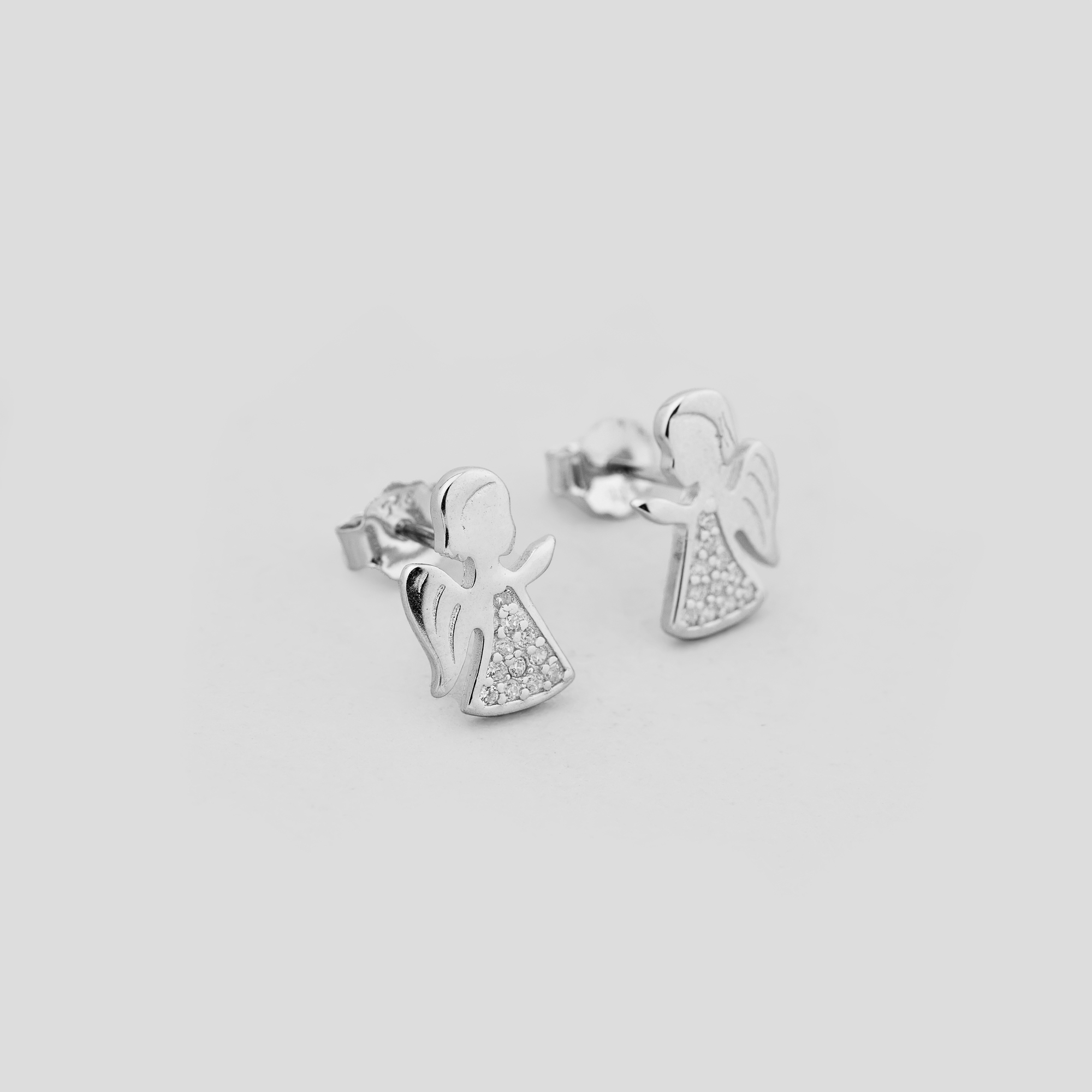 

Серебряные серьги Minimal 521166б