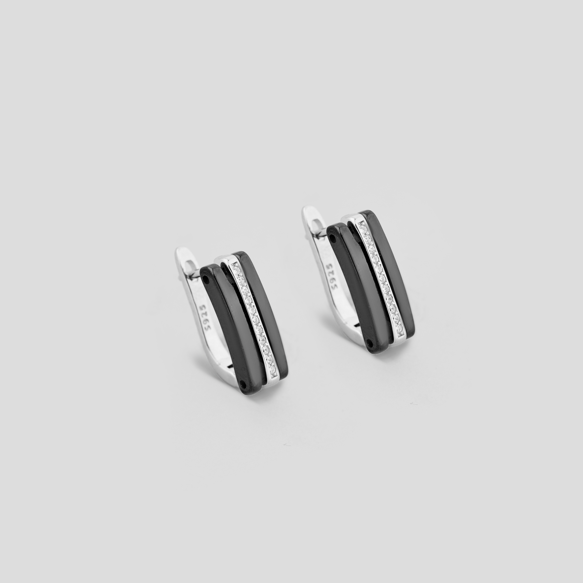

Серебряные серьги Minimal с9520012ч