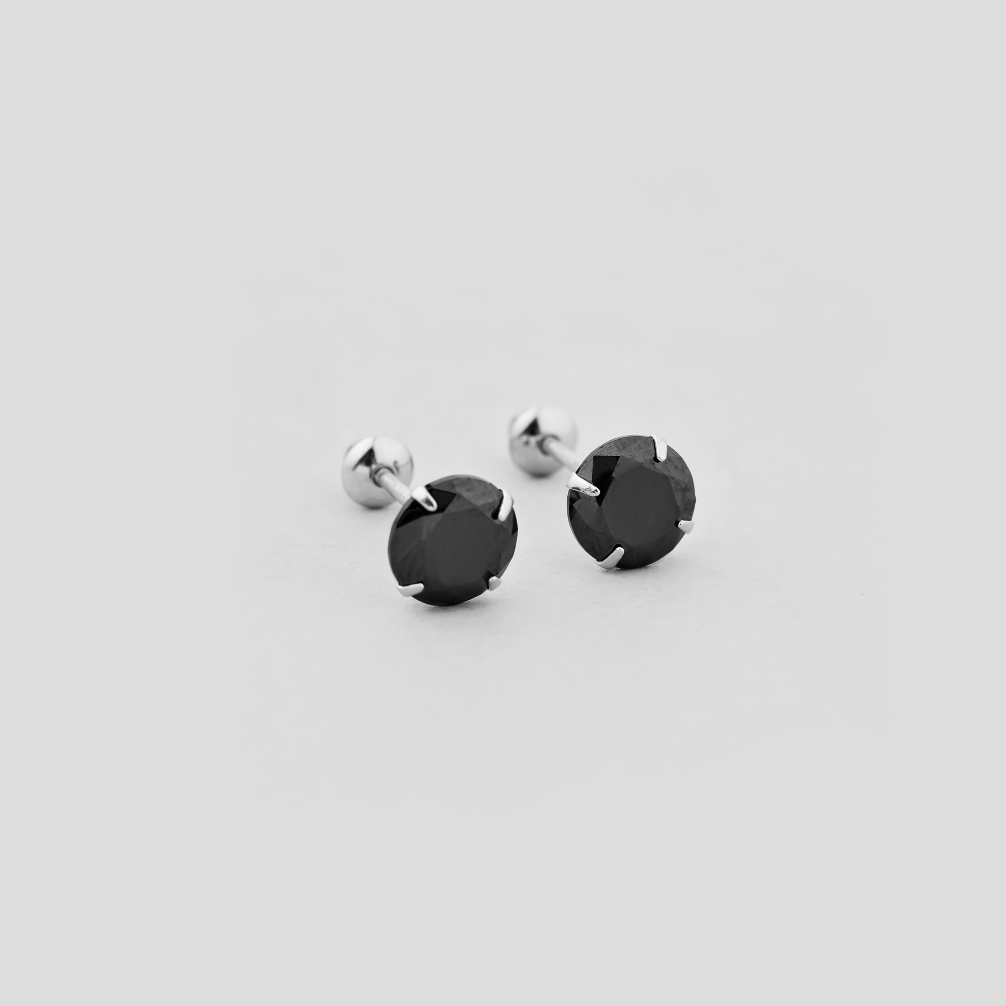 

Серебряные серьги Minimal 520208/1ч