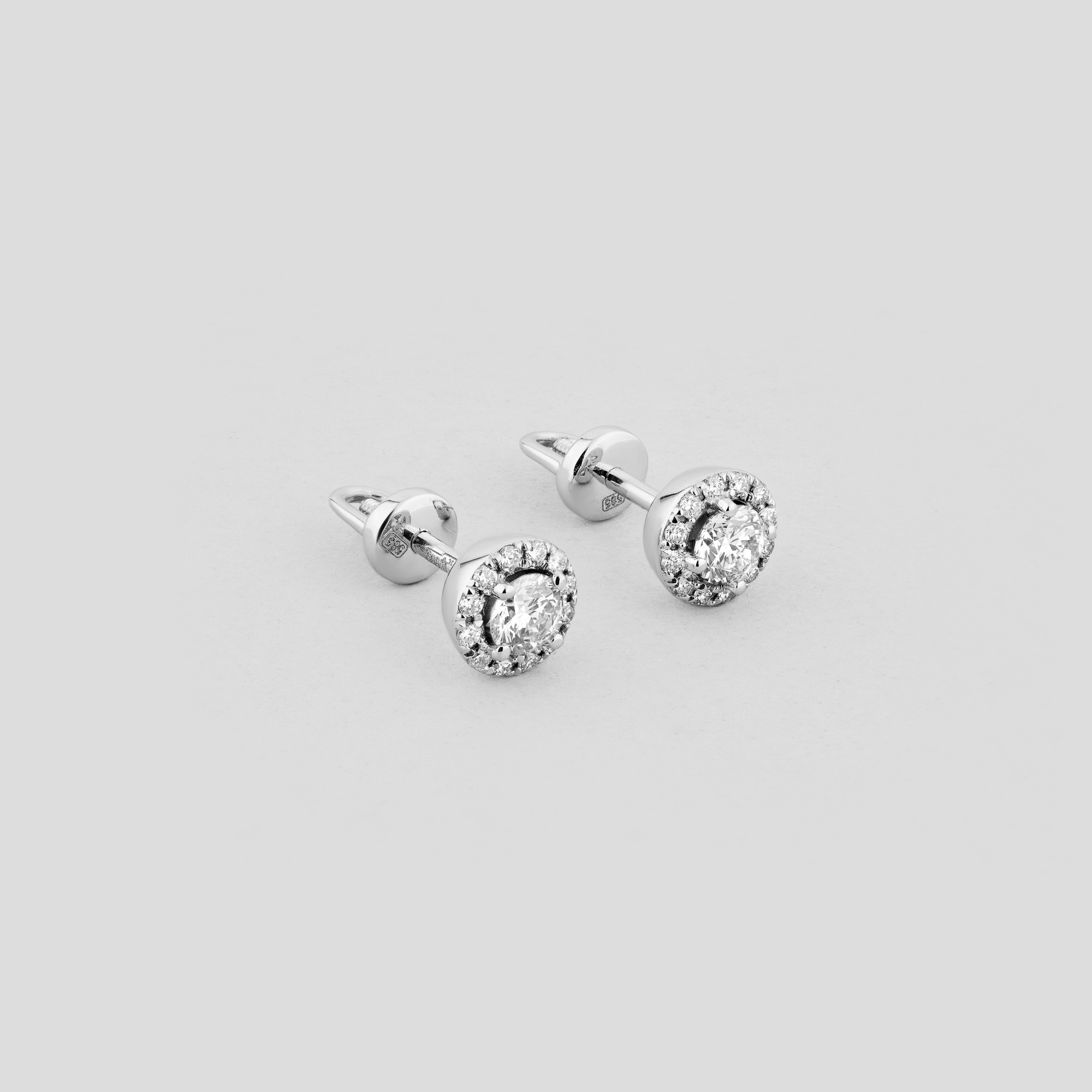 

Золотые серьги Minimal 2103449202-б-дм-white