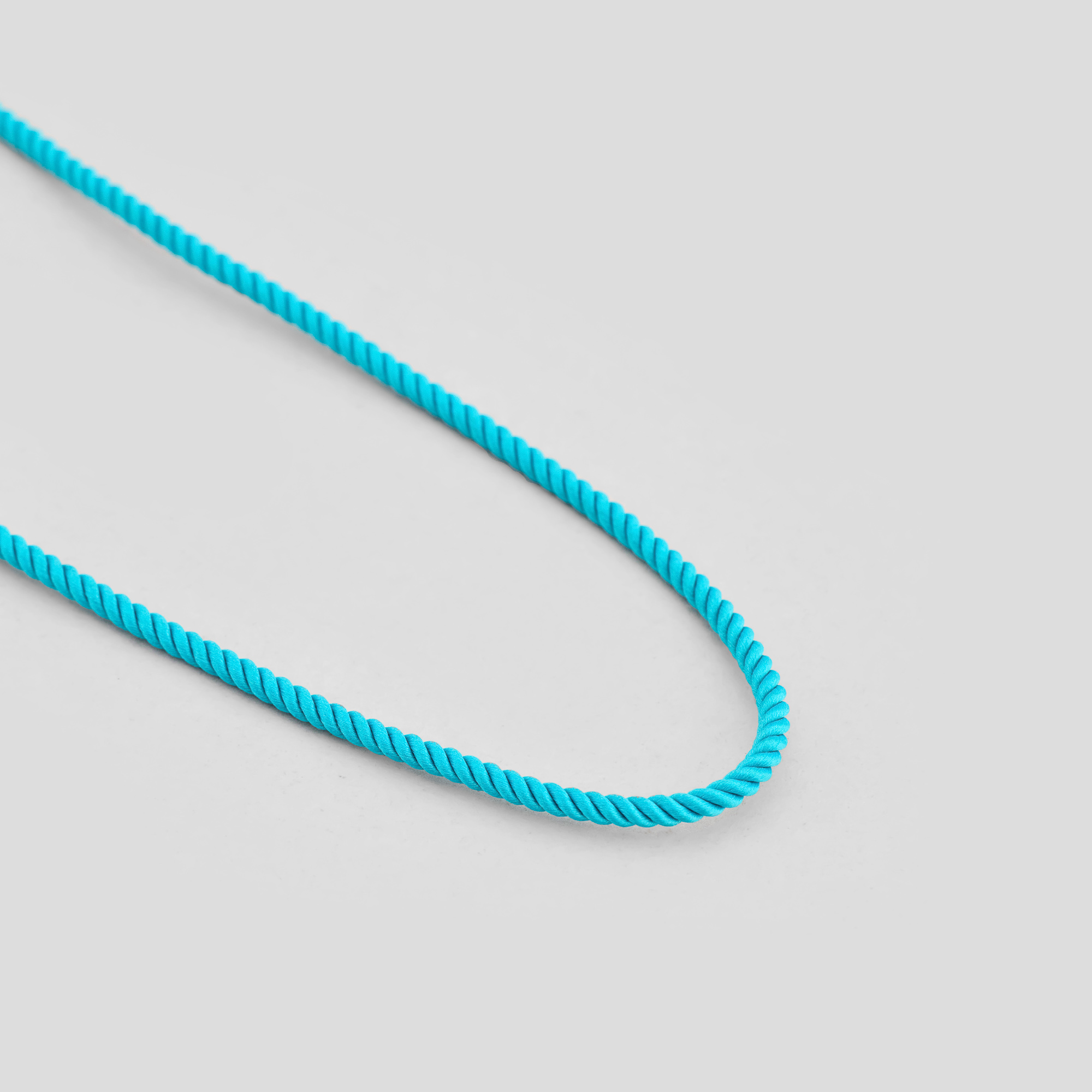 

Цепочка Голубая ювелирная нить