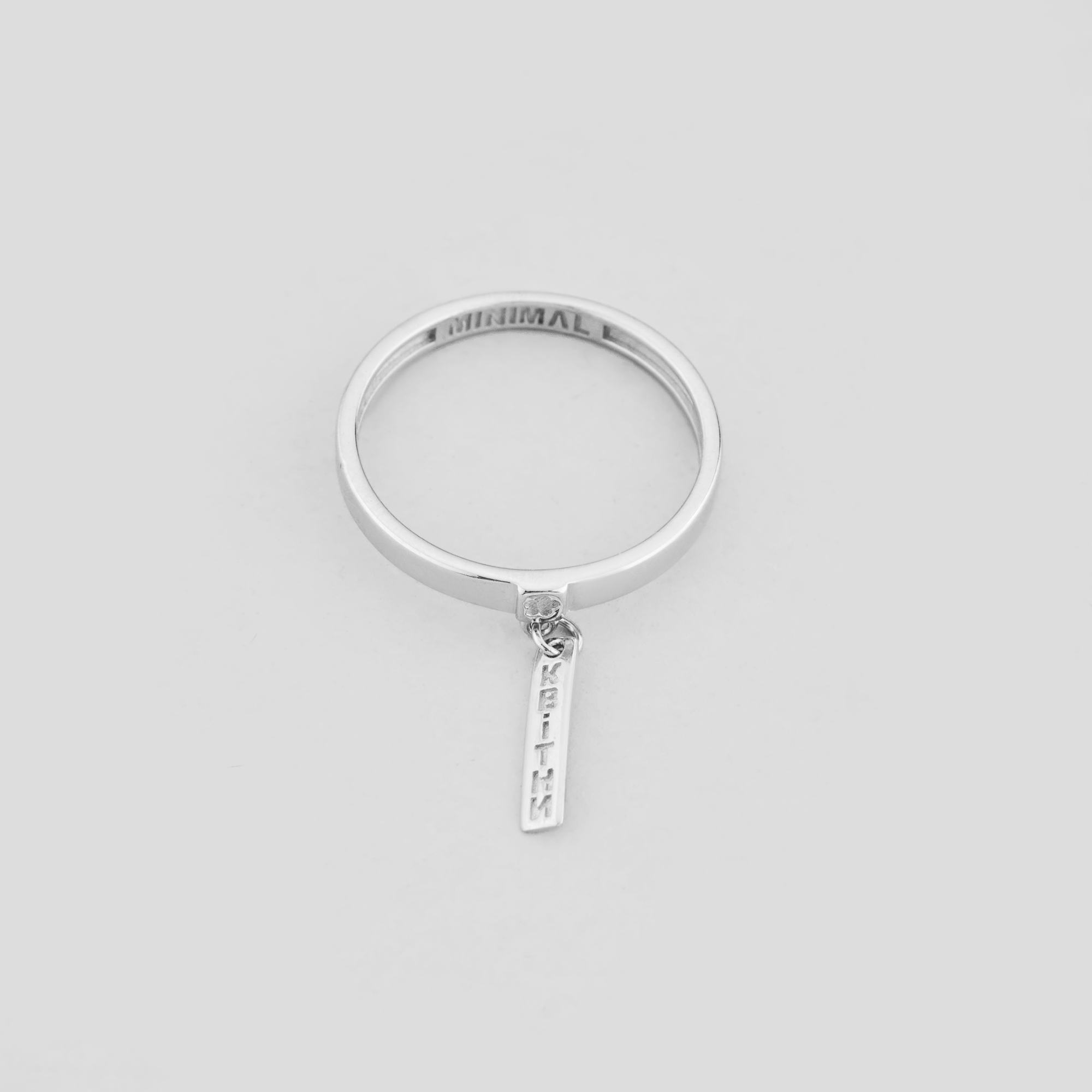 

Кольцо Квітни