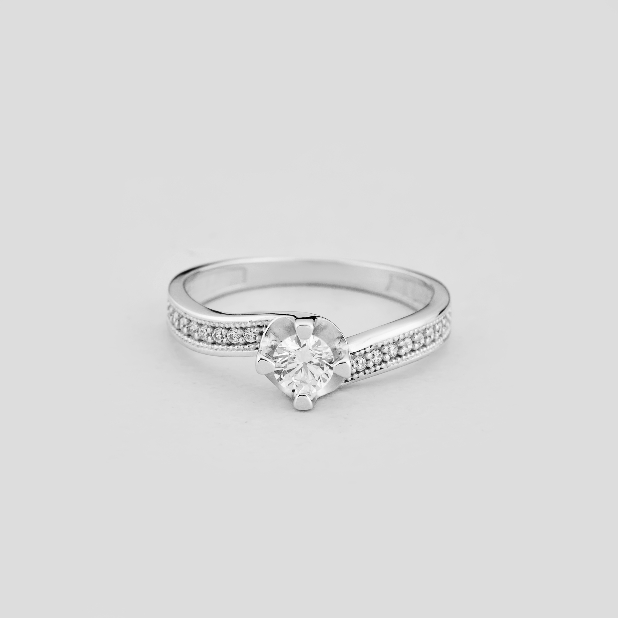 

Кольцо Четкий ритм