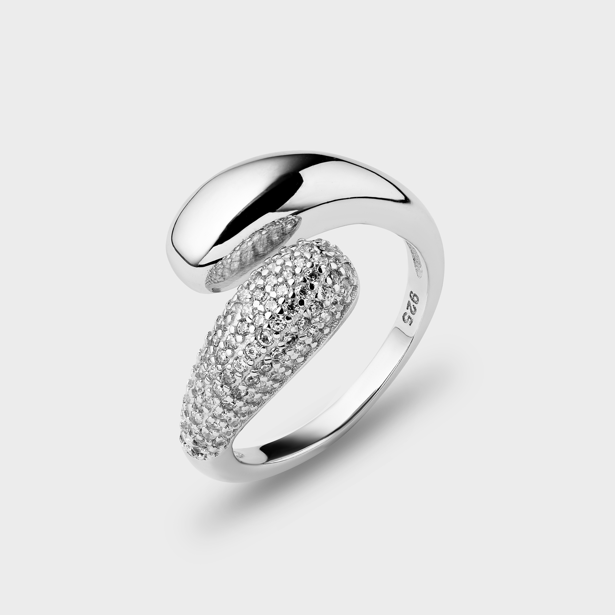 

Кольцо Лёгкий оттенок