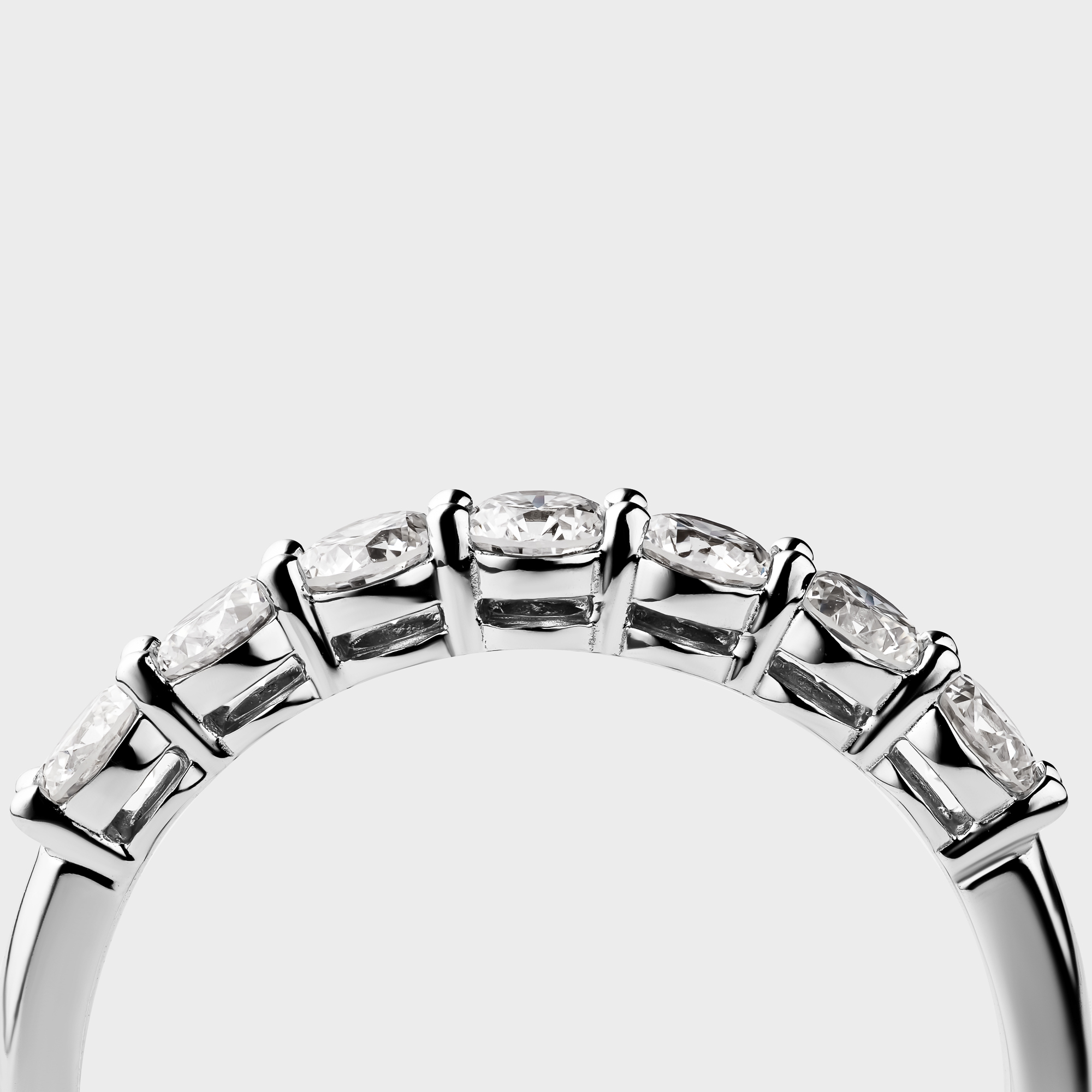 

Кольцо Нежность света